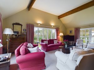 Living Room- click for photo gallery